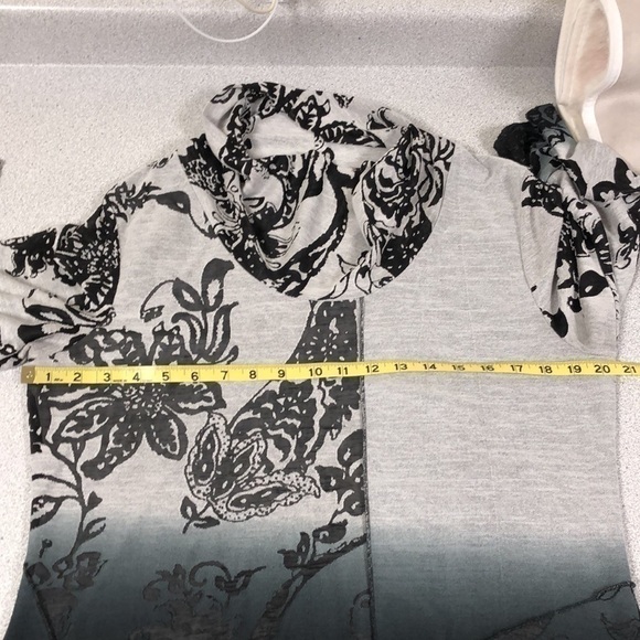 Cativa From Bellissima Tunic Top - Picture 10 of 11